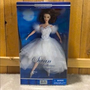 2001 Collector Edition Swan Lake Ballerina Barbie